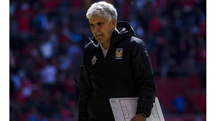 Estay fue durísimo con el Tuca Ferretti