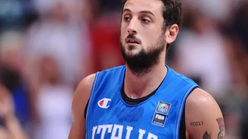 Marco Belinelli no olvidó sus raíces y ayudó a Italia