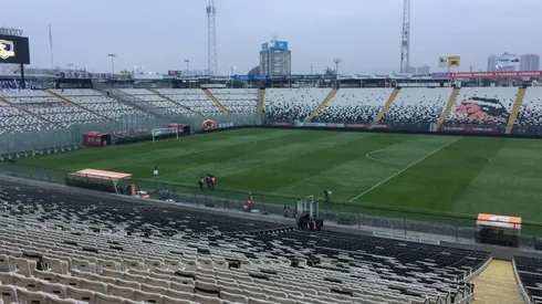 El estadio de Colo Colo iba a albergar este partido.