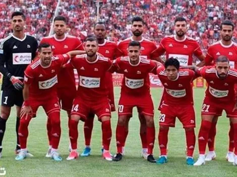 Futbolista peruano está varado a pesar de tener permiso de su club para irse