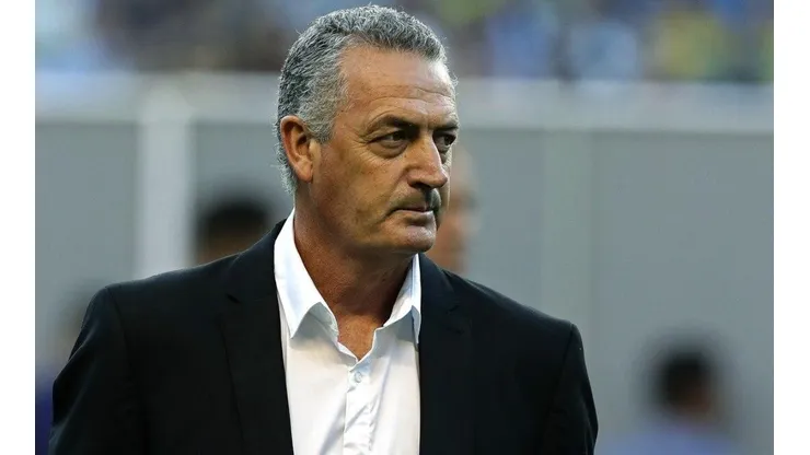 Colo Colo sacó un comunicado para desmentir la contratación de Alfaro