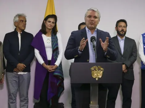 El insólito 'agarrón' de Iván Duque en radio con periodista por el Coronavirus