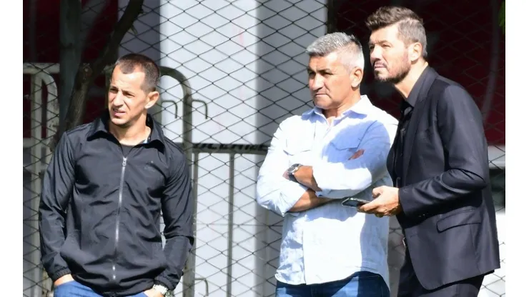 Tinelli salió a contestar en Twitter por un título que no le gustó nada