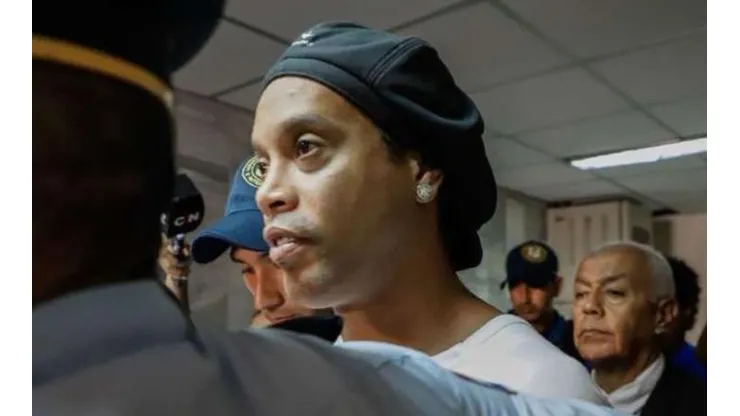 Se agrava la situación judicial de Ronaldinho en Paraguay