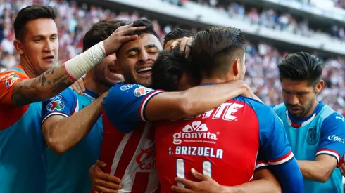 ¡Apoyo! Chivas confía en Macías y Vega ante acusación de indisciplina