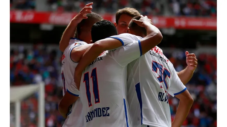 Cruz Azul llega al parate de la Liga MX como único líder