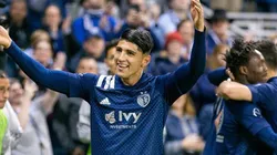 Alan Pulido y un mensaje claro para luchar contra el Coronavirus.