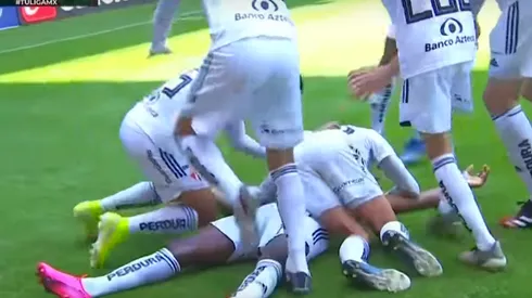 Cuero anotó y en el festejo lo patearon donde más duele