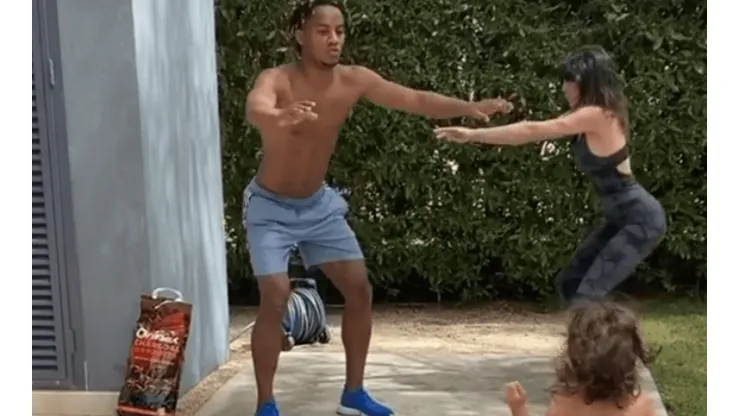 Muy tierno: el entrenamiento familiar de André Carrillo