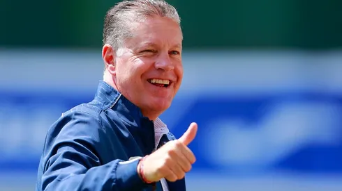 Chivas saludó a Peláez por su cumple años.