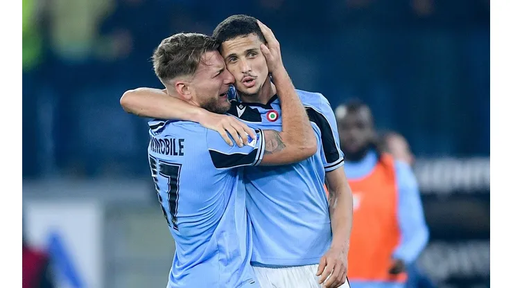 Luiz Felipe festejando junto a Ciro Immobile.