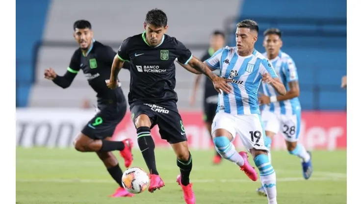Aguiar fue traído por Bengoechea.