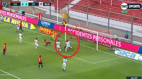 Hay poco fútbol y para colmo en Independiente erran goles abajo del arco