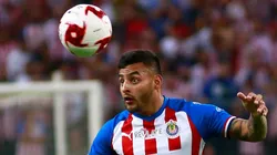 Alexis Vega marcó un gol de penal en el empate de la sub-20 de Chivas ante Rayados