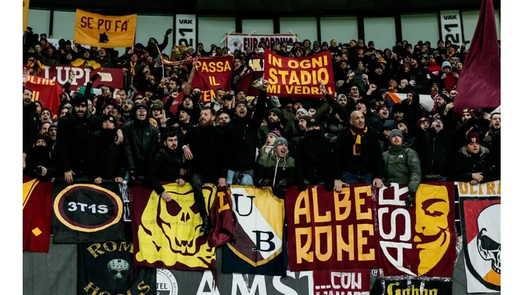 Foto de la afición de Roma.