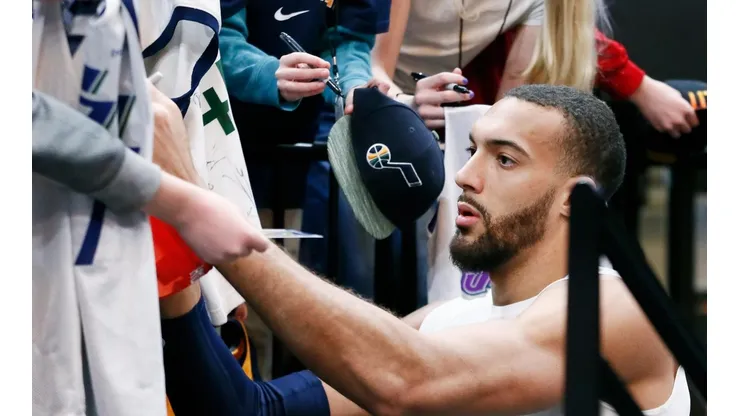 Gobert fue el primer jugador en contraer coronavirus.