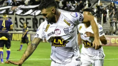 Cómo ver Estudiantes BA vs. Temperley por la Primera Nacional