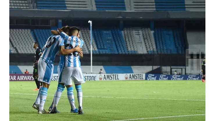 Ganó Racing: Reniero hizo estallar el grito imaginario del Cilindro