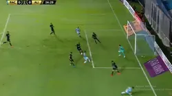 El Mudo se paró atrás con Beltrán en el Cilindro.