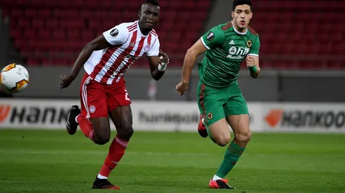 Raúl Jiménez fue titular en el empate de Wolverhampton