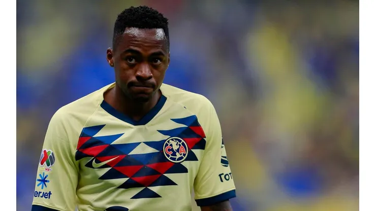 Renato Ibarra se negaba a ser llevado por la policía de CDMX.