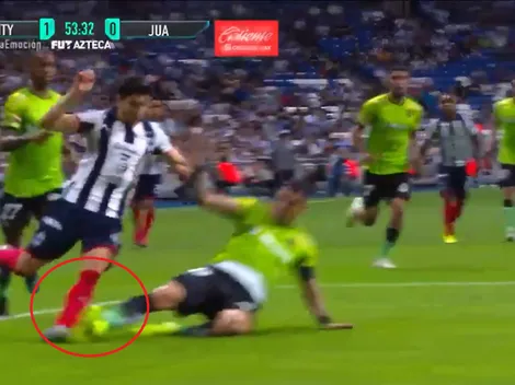 Los fallos discutibles del árbitro ante Monterrey