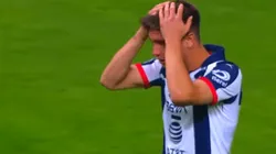 Jonathan Rodríguez falló el penalti ante Juárez.