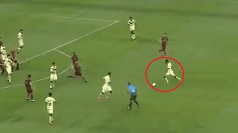 ¡Qué pegada! Suárez abre la cuenta para el América