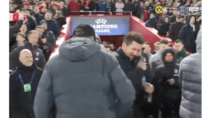 Los amamos: el épico saludo de Klopp y Simeone antes de Liverpool-Atlético