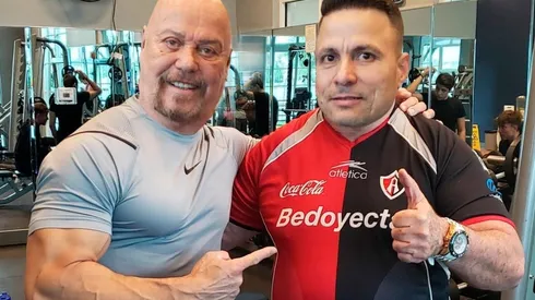 El 'Perro' Bermúdez tomó con humor los memes.