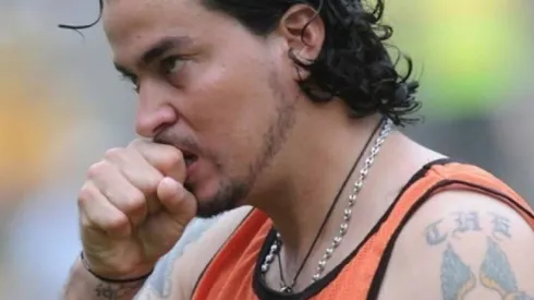 Iván Kaviedes noqueó a un aficionado.