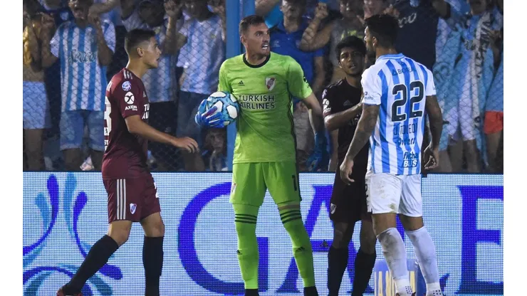 ¿Fue gastada? Toledo reveló qué le preguntó a Enzo Pérez en pleno partido