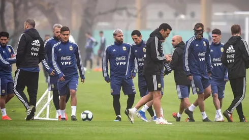 Los seis convocados por Scaloni que no la tendrán fácil para sumarse a la Selección