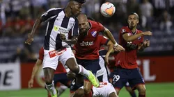 Carlos Ascues jugó 3 partidos en menos de 10 días.