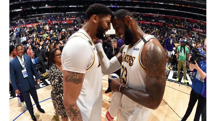 Anthony Davis y LeBron James, estrellas de los Lakers