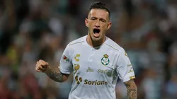 Lozano, sobre sus 100 partidos en Santos