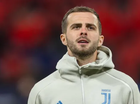 Pjanic, de Boca: el volante de Juventus subió una foto con la camiseta Xeneize