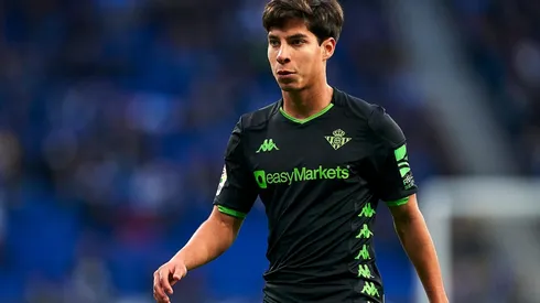Lainez se recuperó de la operación y volverá pronto con Betis