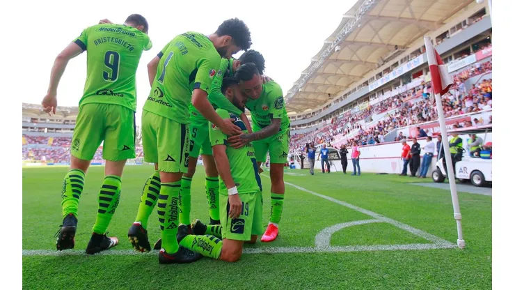 Morelia sorprendió a Necaxa y se acercó a la zona de Liguilla