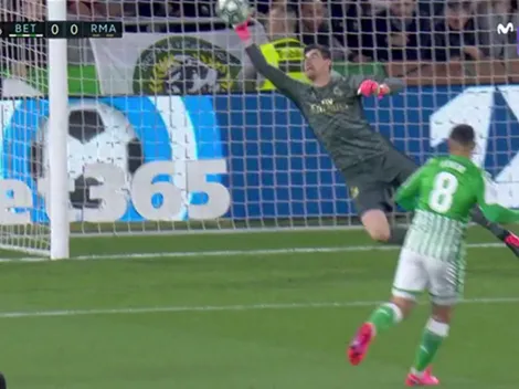 Courtois está demente: con una mano le sacó una pelota imposible a Fekir