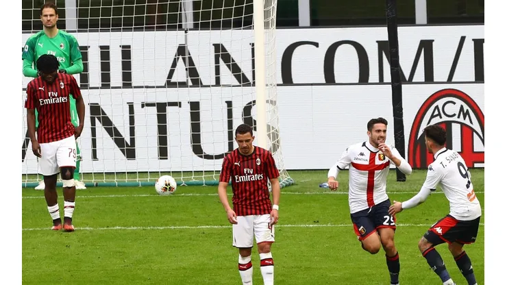 De mal en peor: Milan perdió de local ante Genoa