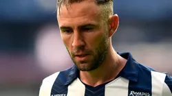 Layún se acercó a dar explicaciones a los aficionados