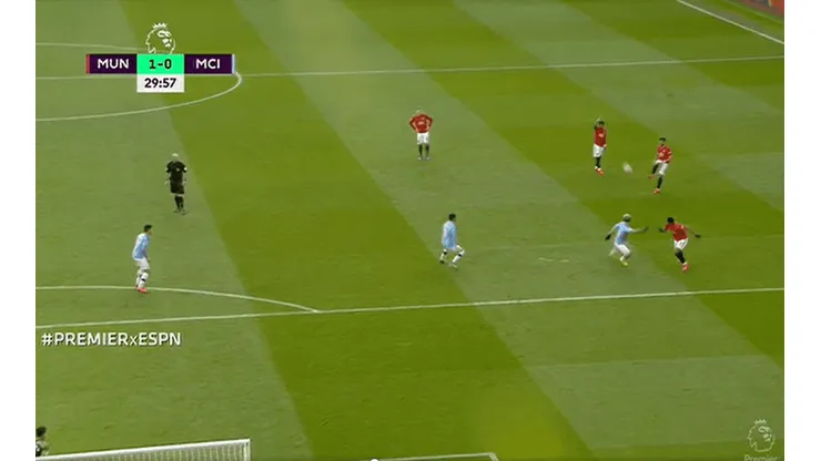 Fernandes durmió al City, Martial le pegó de primera y gana el United