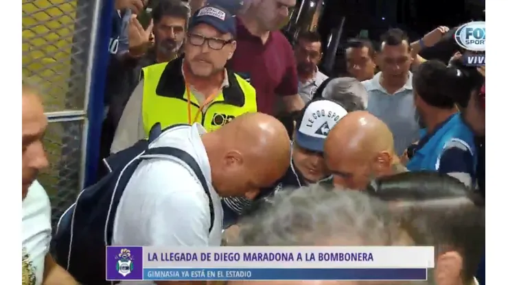 Un caos: así llegó Diego Maradona a La Bombonera