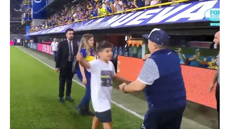 La mejor sorpresa: apareció Benja en plena Bombonera y Maradona se emocionó