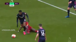 Así fue la dura entrada que le cometió Sadio Mané a Jéfferson Lerma en la Premier League.