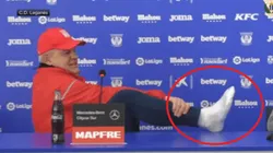 El peculiar consejo del Vasco Aguirre a la prensa en plena conferencia