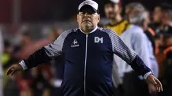 Doble Amarilla: el fútbol femenino de Boca se niega a recibir a Maradona
