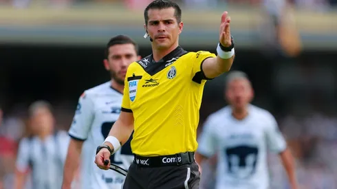 Se designaron los árbitros para los dos clásicos.