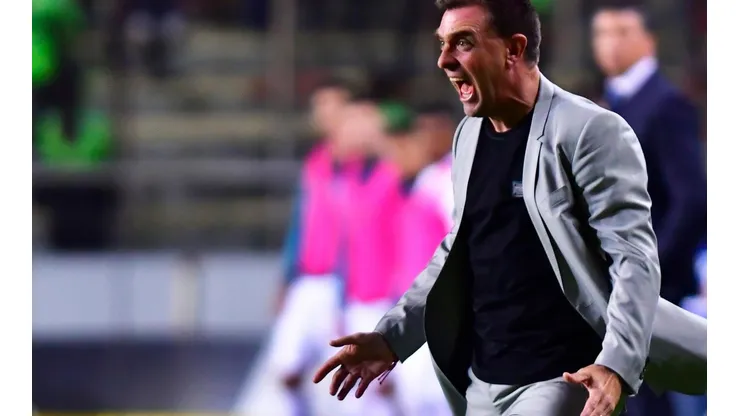 El entrenador dejó sensaciones agridulces en Chile